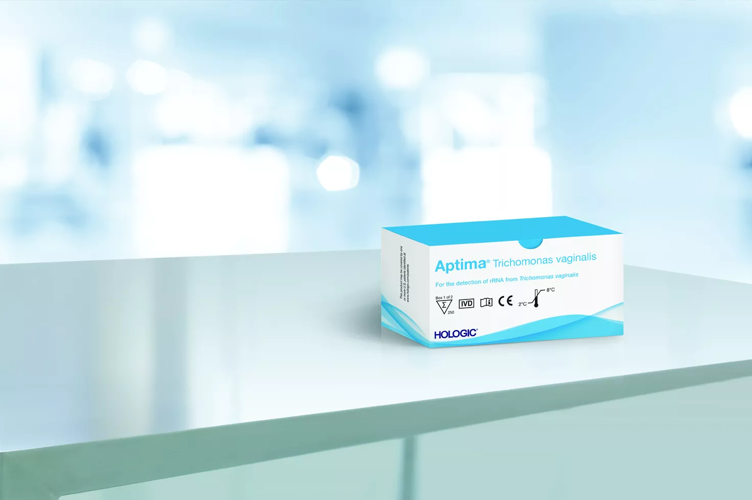 Scatola del test con laboratorio sullo sfondo